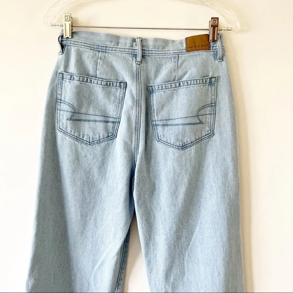 American Eagle Wide Leg Crop Light Blue Balloon‎ Waist Jeans Size 2 Light Wash - Picture 8 of 11